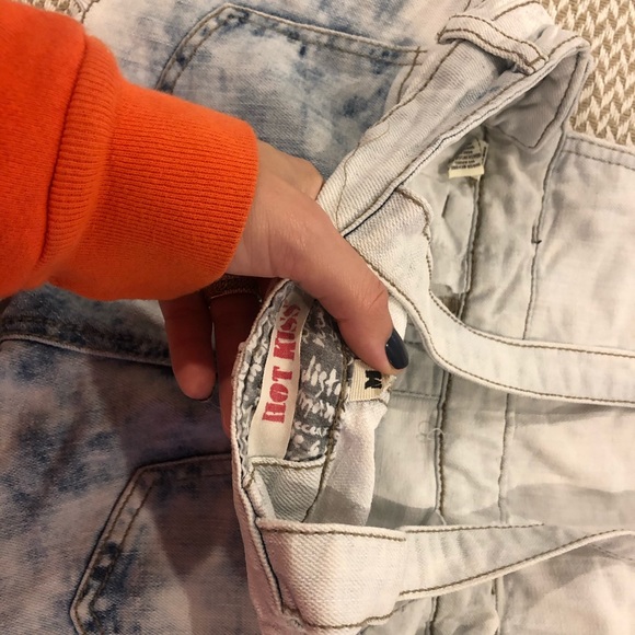 Jean Shorts Overalls - Picture 4 of 4